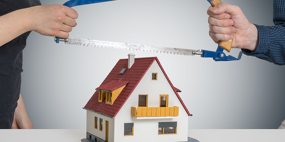 in-caso-di-divorzio-a-chi-va-la-casa-coniugale-e-le-altre-case-di-proprieta